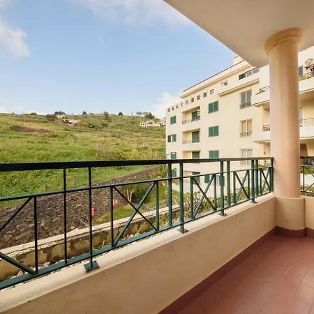 Ocean Gardens By Mth